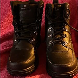 Brand new London Fog casual and stylish boots